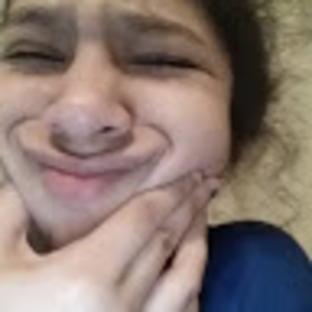 Meet your Posher, Iris